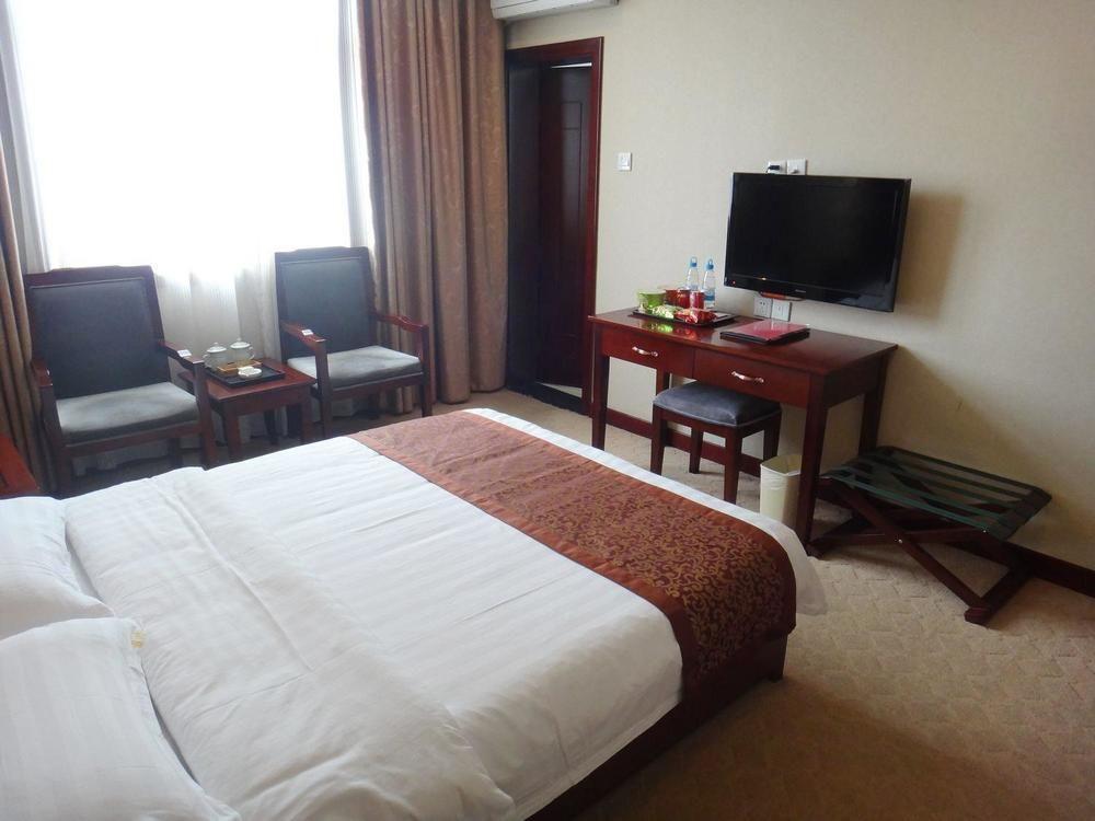 Kunming Guofang Hotel Luaran gambar